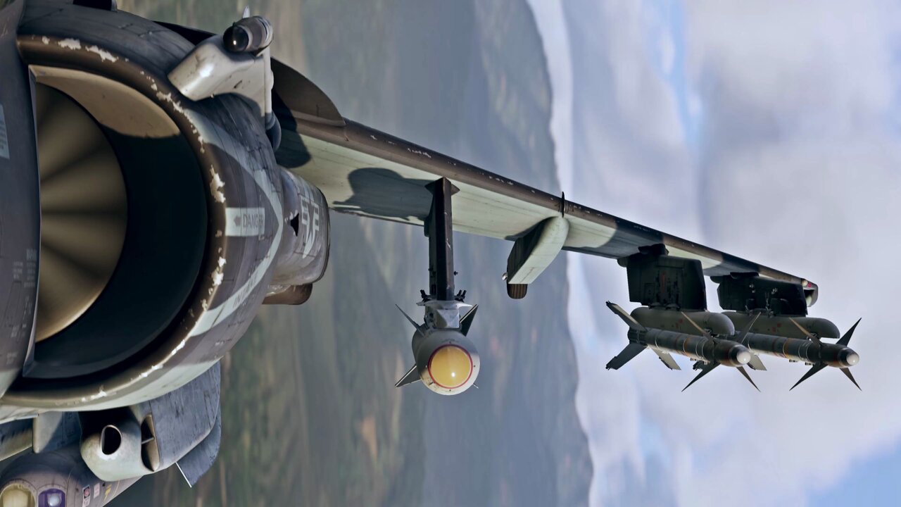 AV-8B ハリアーII ナイトアタック AV-8B ナイトアタック ハリアーII (プラモデル) - ホビーサーチ