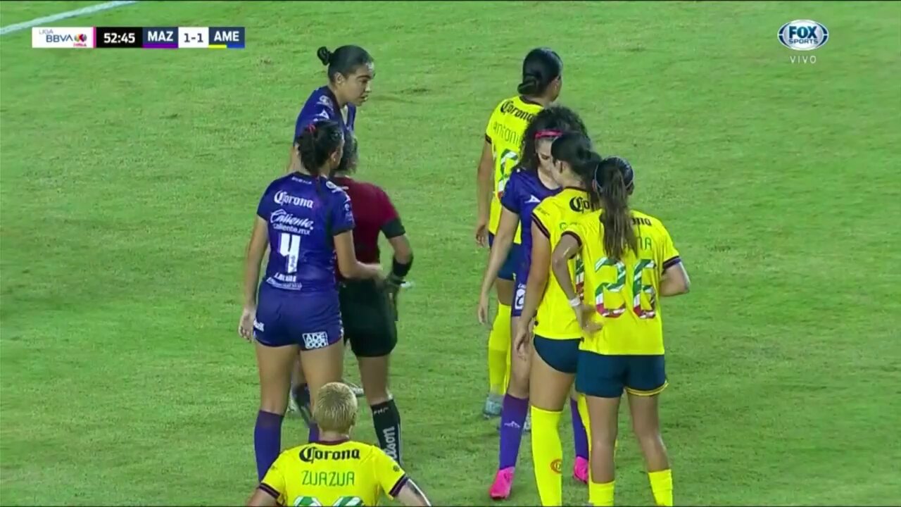 🌙 Karen Luna remató y así comenzó la remontada azulcrema...🔂#SomosDesafiantes⚡️