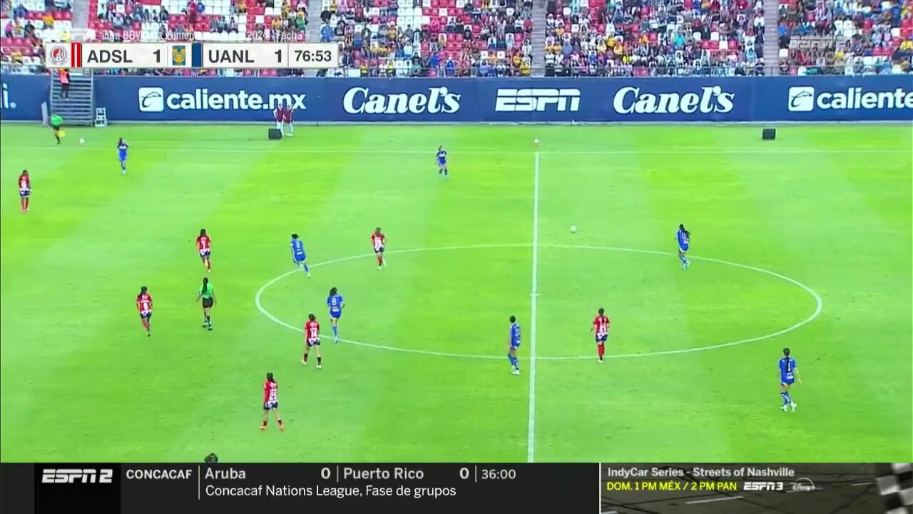 Zurdazo de Ovalle para el segundo de las Amazonas. 👟⚽️🔥#SomosDesafiantes ⚡️