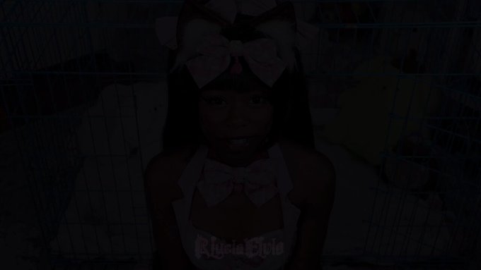 ??? Enter Chocola's Dicking Cage ??? https://t.co/CWEklHkfdt