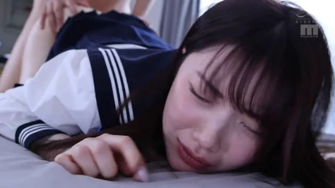 石川澪 嫁の連れ子を1週間お貸しします😝 知らないオヤジと義父の肉棒で何度も何度もイってしまった私…