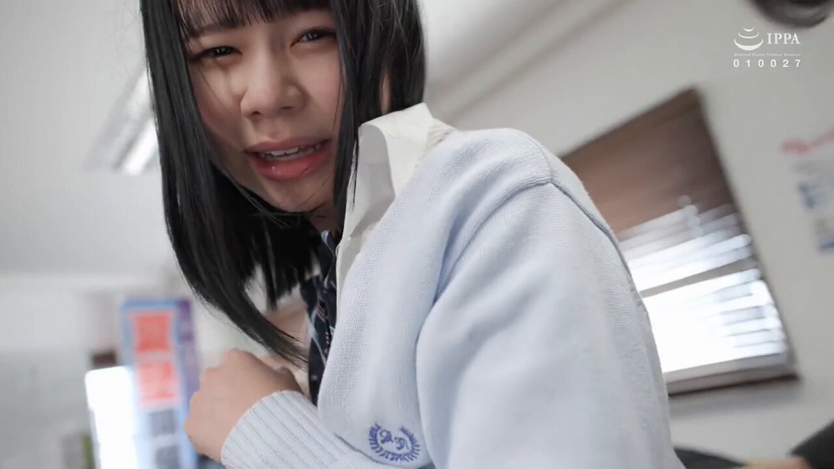 月美りょう 「精子飲んだらヘンタイかな？」同じ塾に通う同級生😝 すぐにヤラせてくれる 桜〇台学園 特進科 りょう