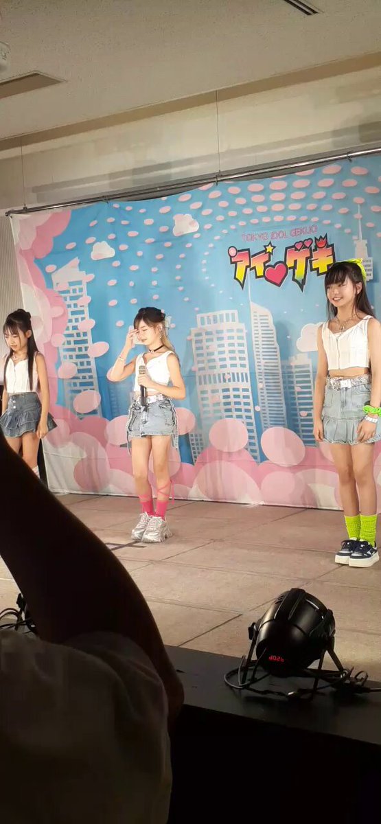 Video oleh @wxKIKVDBxA85623