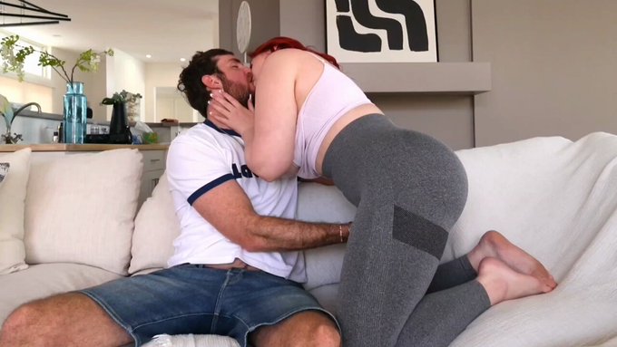 VID SOLD! Abigaiil Morris & GIRTHMASTERR-STRETCHED by the BIGGEST cock ? Check it out! https://t.co/F8G9NuYZg9