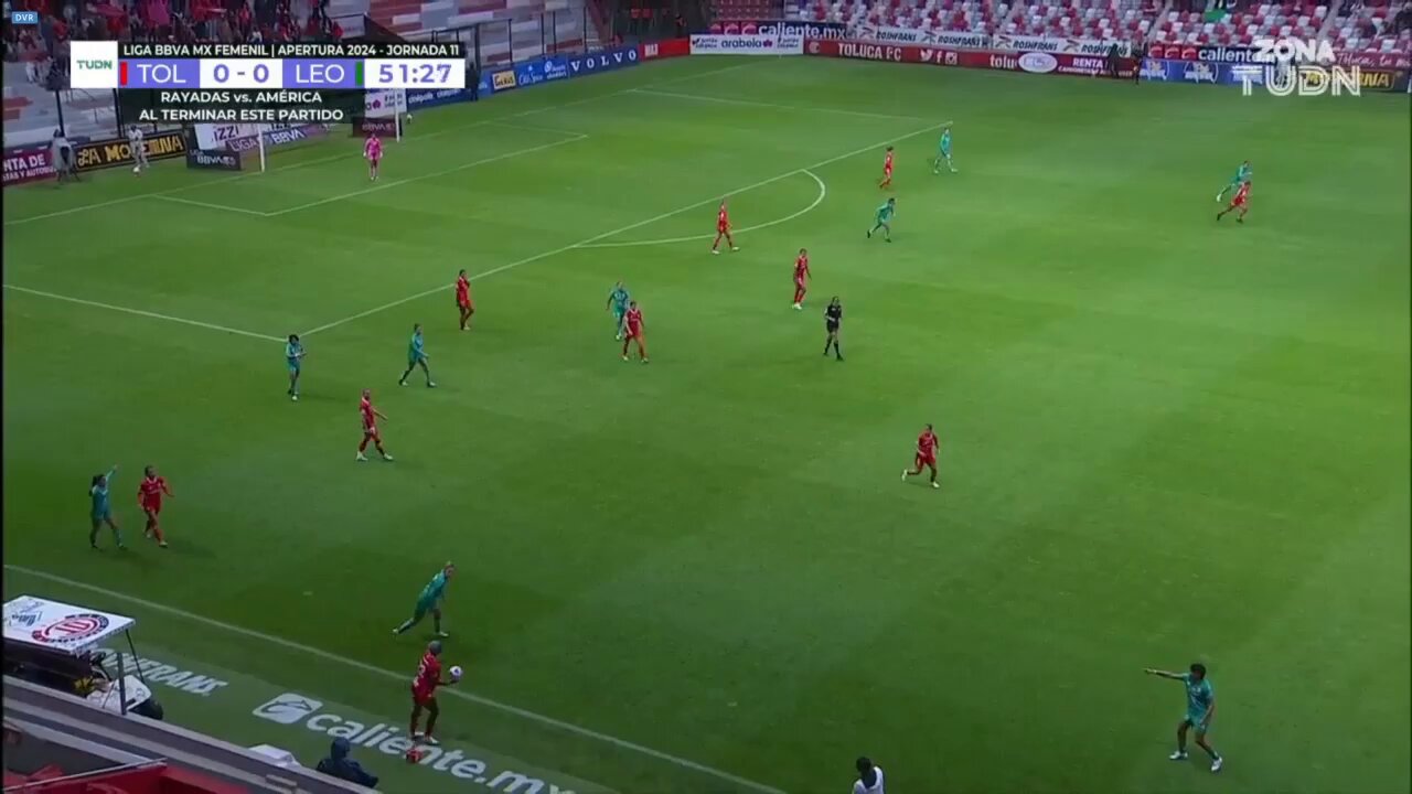 ⚽️ Gooooooool de @TolucaFemenil 😈Brenda Woch 🇧🇷 abrió el marcador en el Infierno 🔥#SomosDesafiantes ⚡️