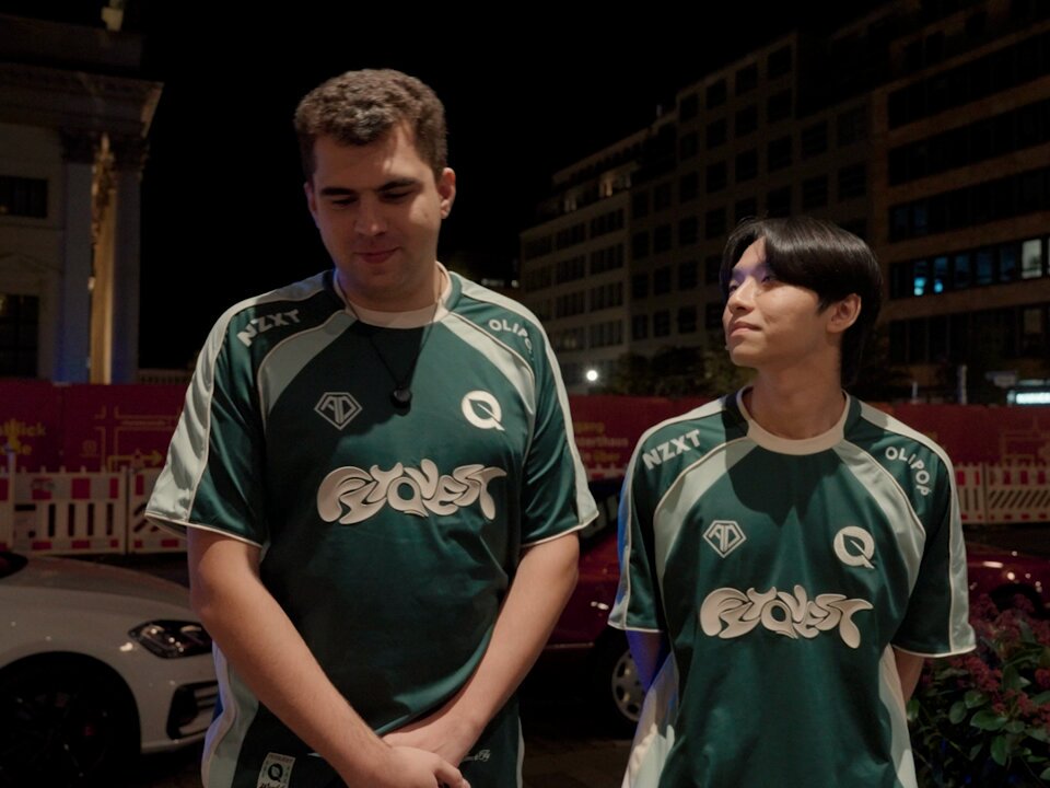 [閒聊] FLY推特X-Bwipo:聽說要打PSG，很激動