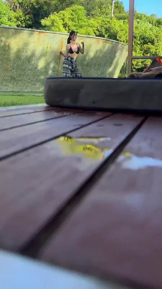 @HxtTam20309s video Tweet