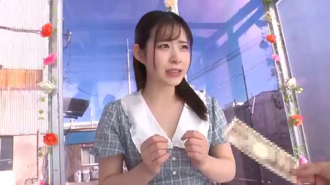 顔出しMM号 女子大生限定 ザ・マジックミラー 初めての素股焦らされ体験！素人娘にパンティ越しのデカチン先っぽ3cm挿入！敏感なオマ○コの入り口だけをグリグリされて奥まで挿れて欲しくなっちゃったJDにズボっと生挿入！子宮直撃激ピストンで連続のけぞりイキ！！ 全…