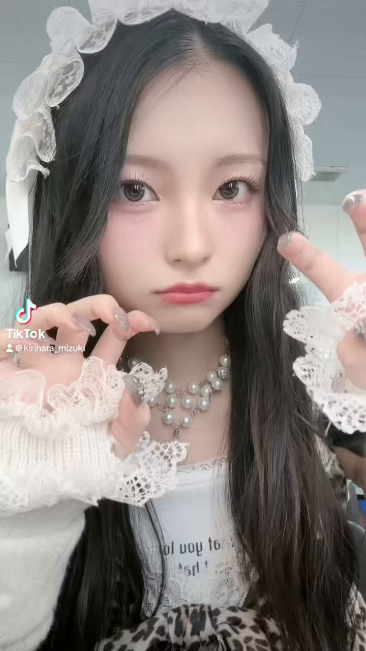 Amazon.co.jp: タカラトミー リカちゃん ドレス にじキュン