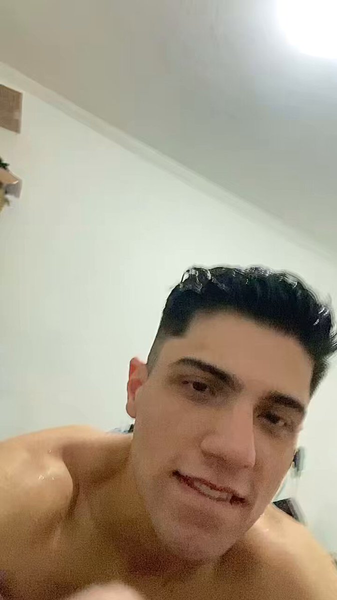 @Andreoolns video Tweet