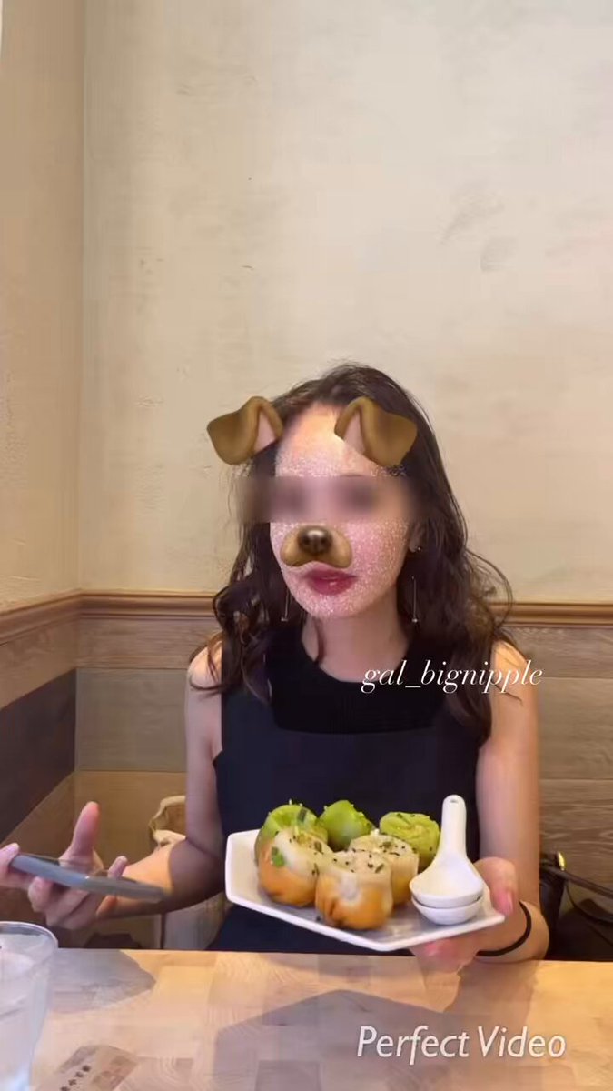Video oleh @gal_bignipple