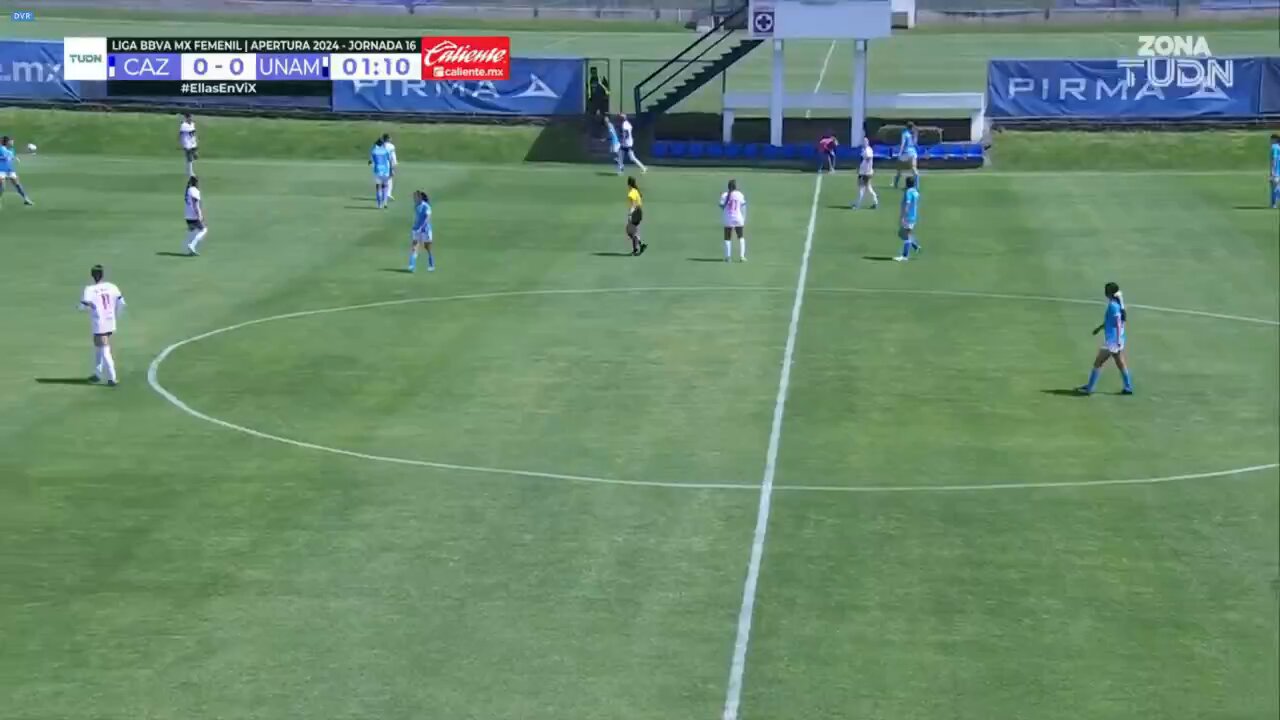 💥 De vestidor 😱Apenas nos estábamos acomodando cuando Dalia Molina marcó el primero para @AzulFemenil 🐾#SomosDesafiantes ⚡️