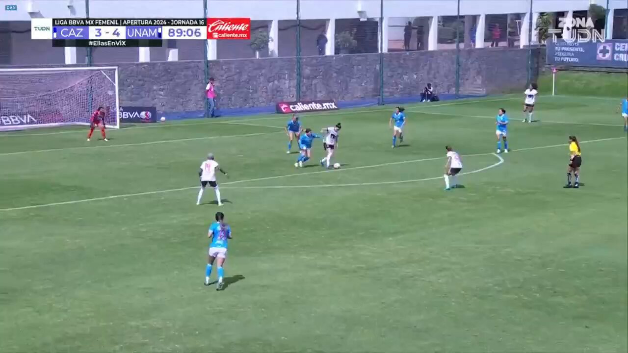 Pero qué definición de Laura Herrera 🔥🤌Cayó el 5to para @PumasMXFemenil 🐾#SomosDesafiantes ⚡️