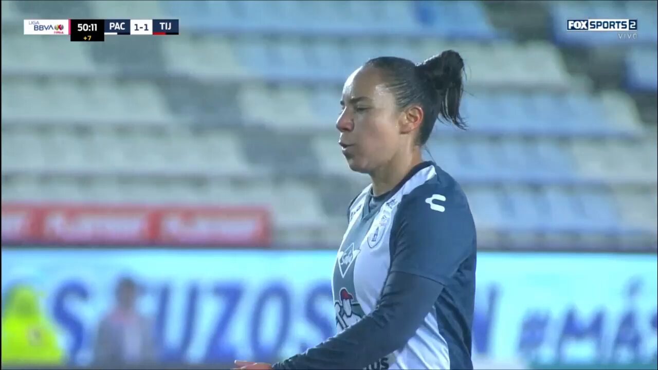 Desde los 11 pasos, Charlyn Corral pone en ventaja a las Tuzas. 😎🙌@TuzosFemenil 2-1 @XolosFemenil#SomosDesafiantes ⚡️