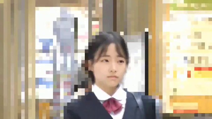 ★ゆず史上最も幼い奇跡の美○女★ 入学式帰りのいたいけ過ぎるJ○が初めての快感にマン汁ダダ漏らし！ 奇跡の美○女の大量のお漏らし、、 これは、、マジでヤバい。