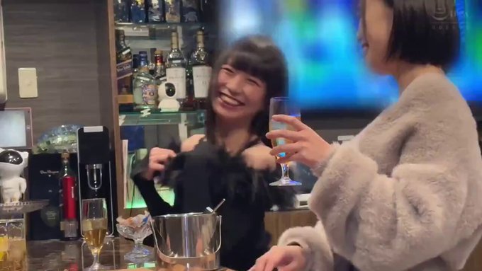 ガールズバーのノリが良くて可愛い店員を美味しくいただきました
