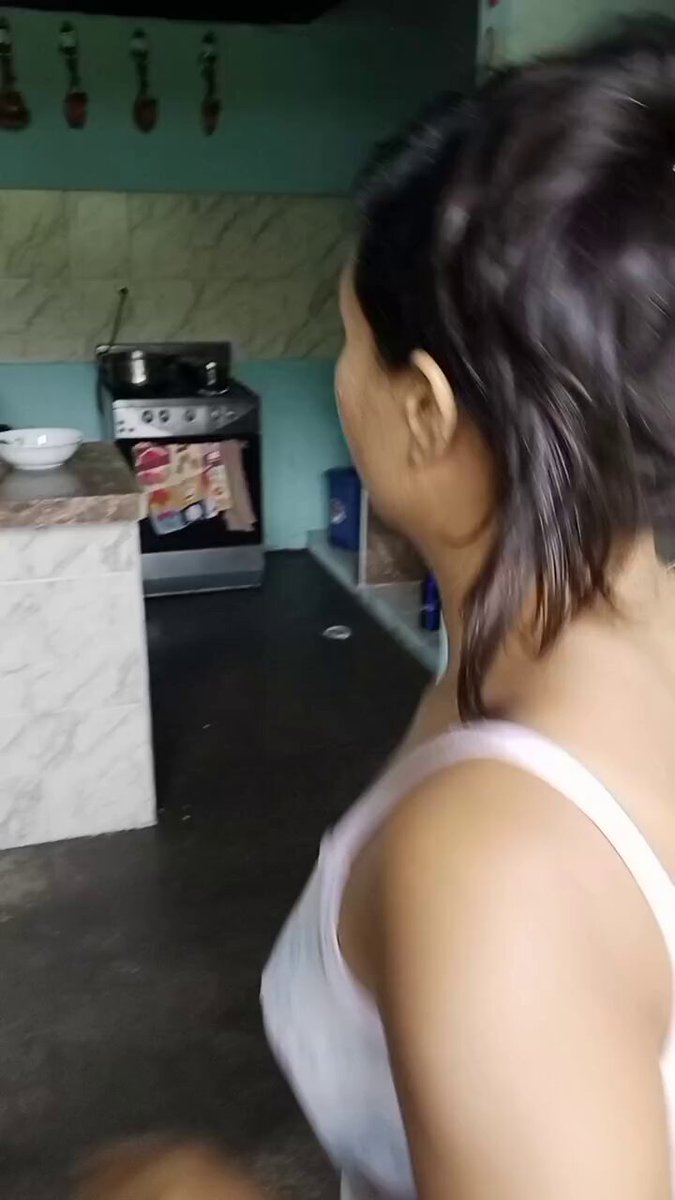 An invitation of Jackelili's arched back