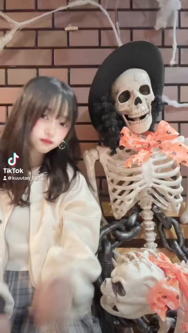 Twitterのコスプレ動画2