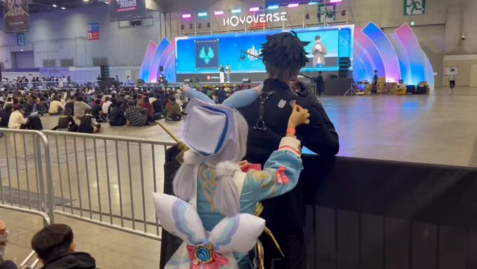 コスプレイヤーもものTwitter動画3