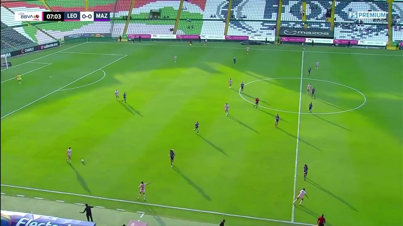 Elliana Ramírez y su segundo gol con @clubleonfemenil. 🦁💚#SomosDesafiantes⚡️
