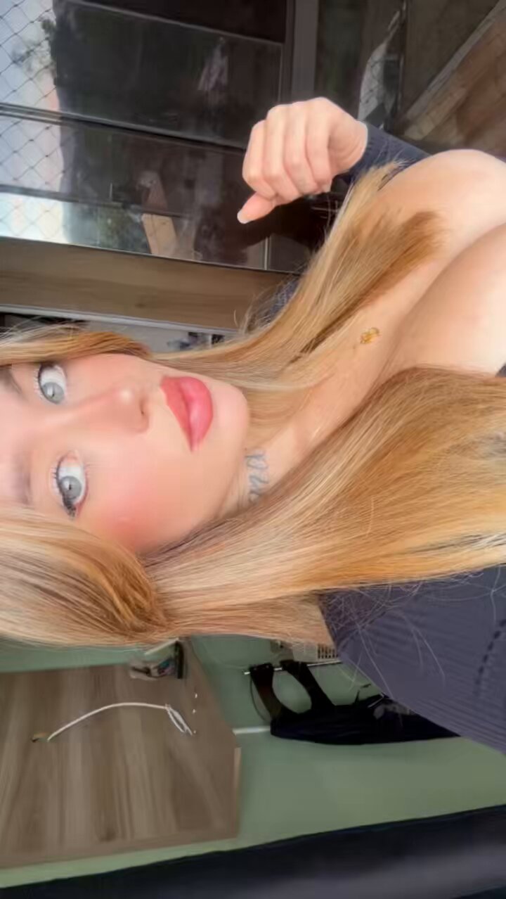 @biamantovaniiis video Tweet