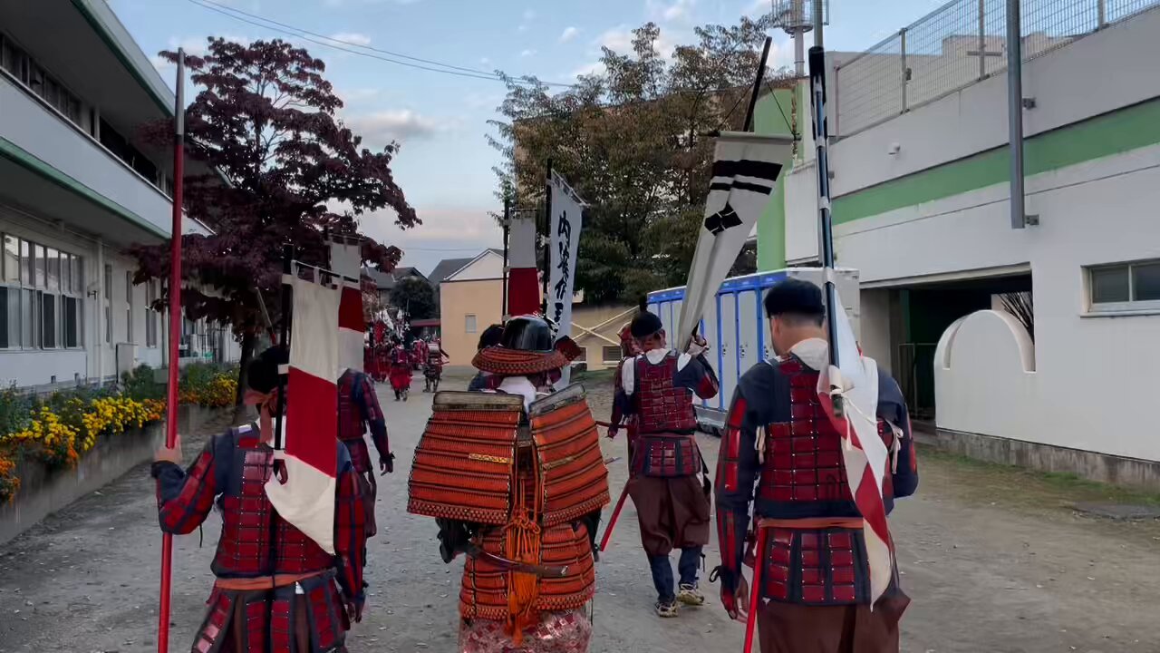 Sulfan Manju ( Free Manchuria 自由滿洲 )®: 满清国復興意半で