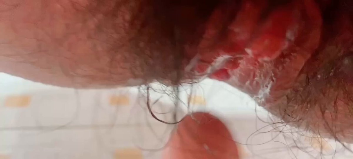 爸 摸    
