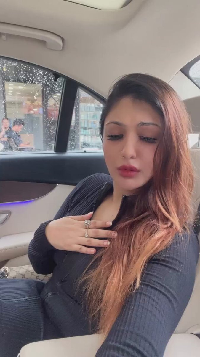 Khushi Mukherjee tantalizing video
