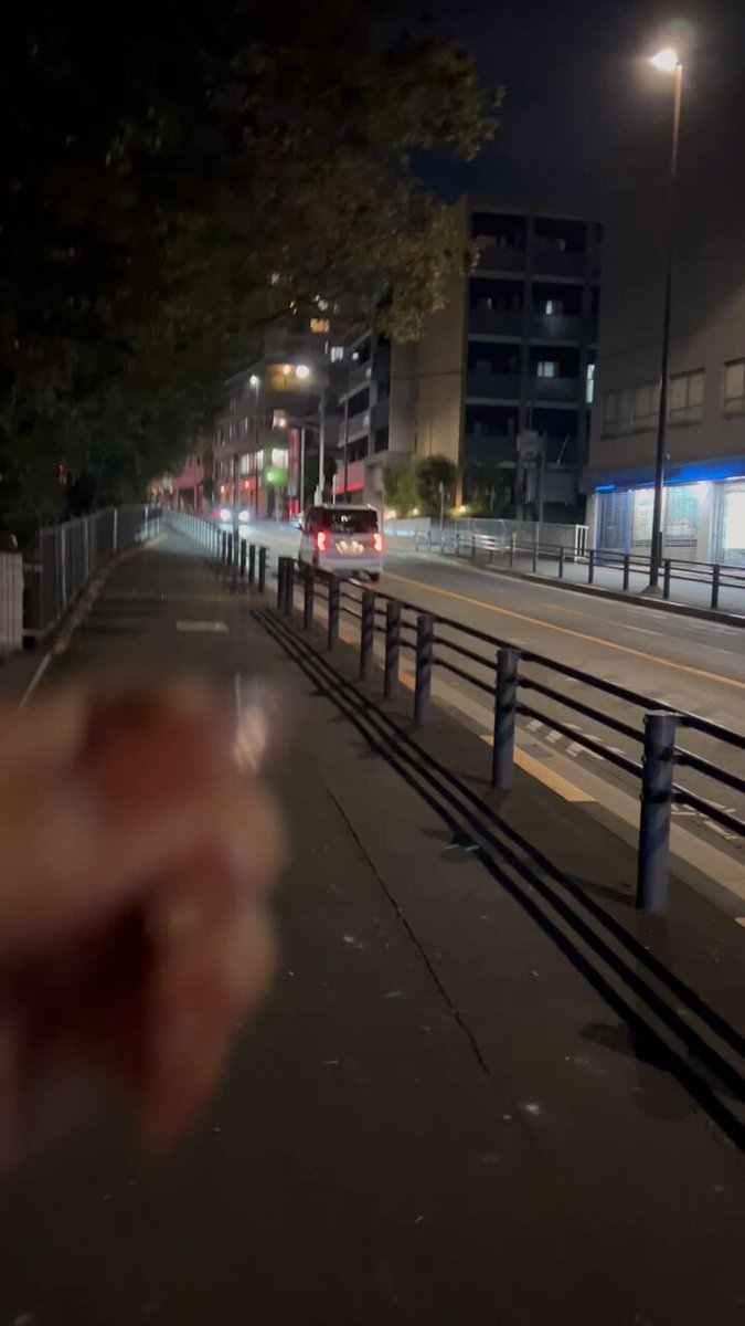 会社では真面目ぶってるけど実は…💜 https://t.co/NfvVNxzYo7