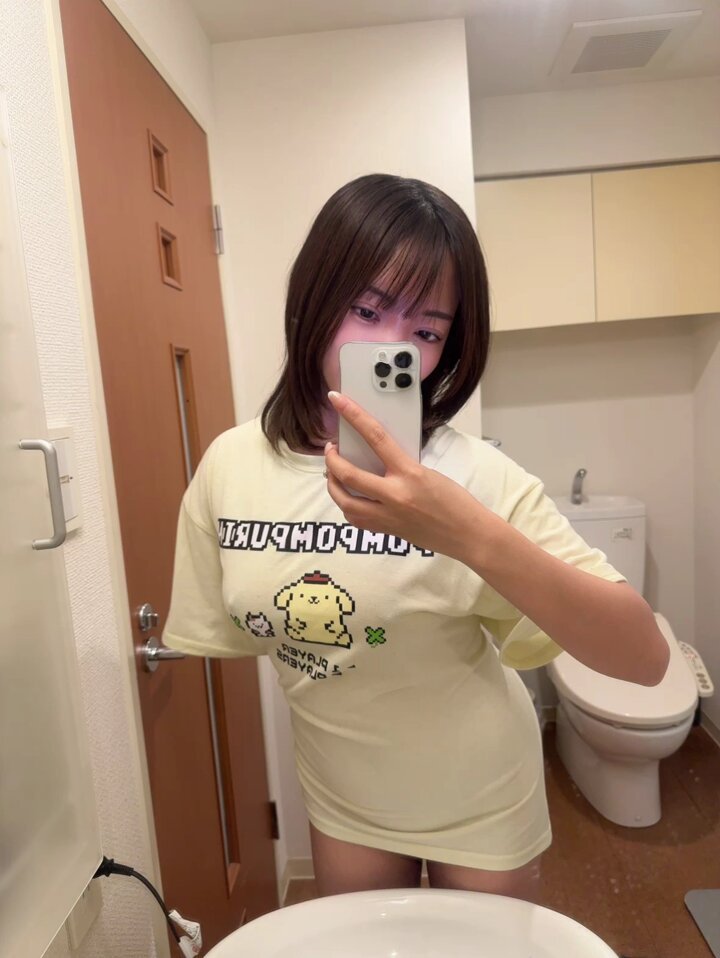 最近夜のストレッチ始めて体重２キロちょっと落ちてたから頑張ったねの❤︎くれますか、？ https://t.co/El816scEWl