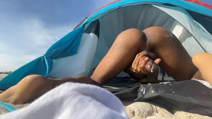 brought sand to the beach https://t.co/CqU6XtVKnN