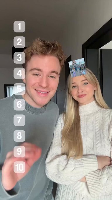 W drodze pod ścianę straceń, z lufą karabinu przy plecach. https://t.co/TXpjaFTEK6<a href="/tag/maninwomanfields"class="tags"><span>&#35;maninwomanfields</span></a>