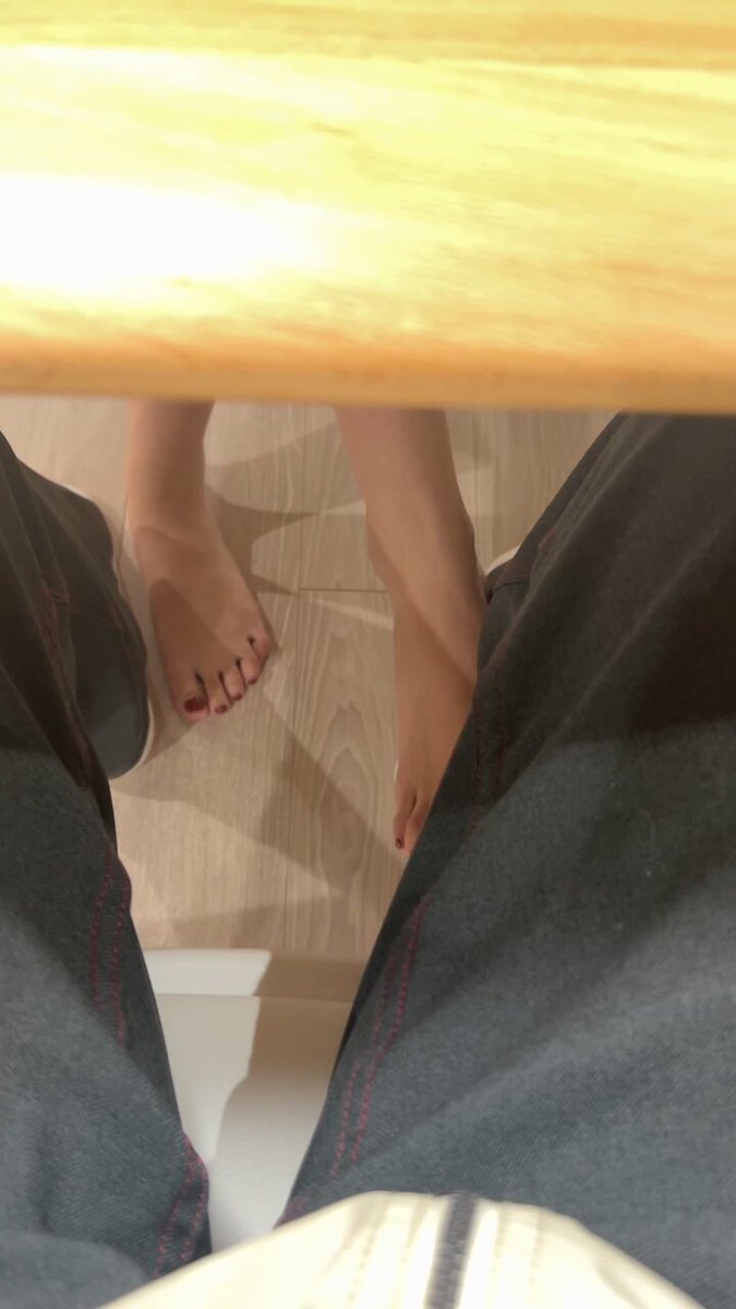おはさき💜真面目ぶってるけど実は溜まってました🤭何がとは言いません💦 https://t.co/nfWGh37vvY