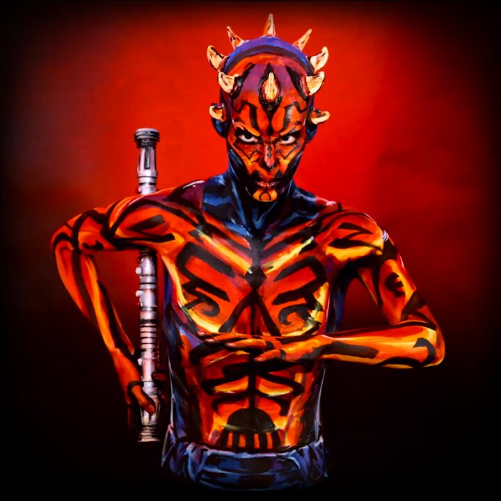 Remember to stay on your toes people…(Here’s my Darth Maul from Star Wars #bodypaint I painted on myself) https://t.co/KAkfAmRMyG
