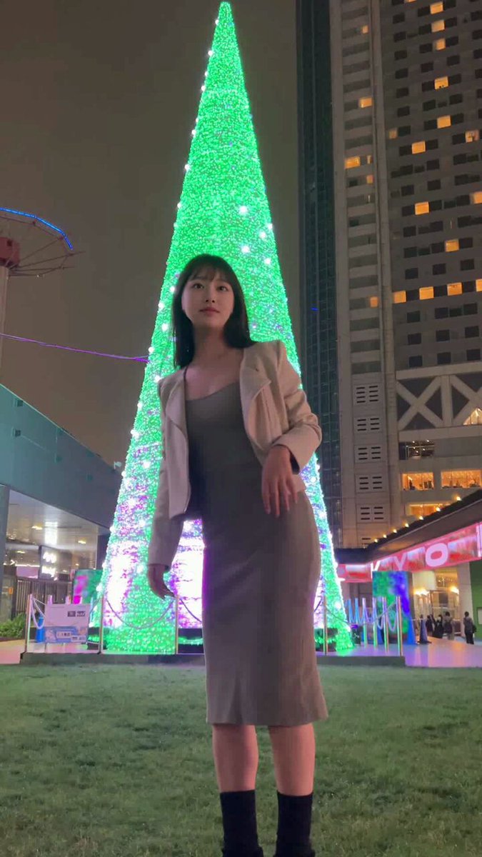 夫に見捨てられてクリぼっちです🥲そんなきょうかとクリスマデートしてくれる優しい人はいますか？私が出来る事なら何でもするよ？🥺 https://t.co/ld251V8tIz
