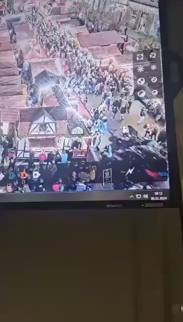 [爆卦] 德國聖誕市集人群 被車高速衝撞 
