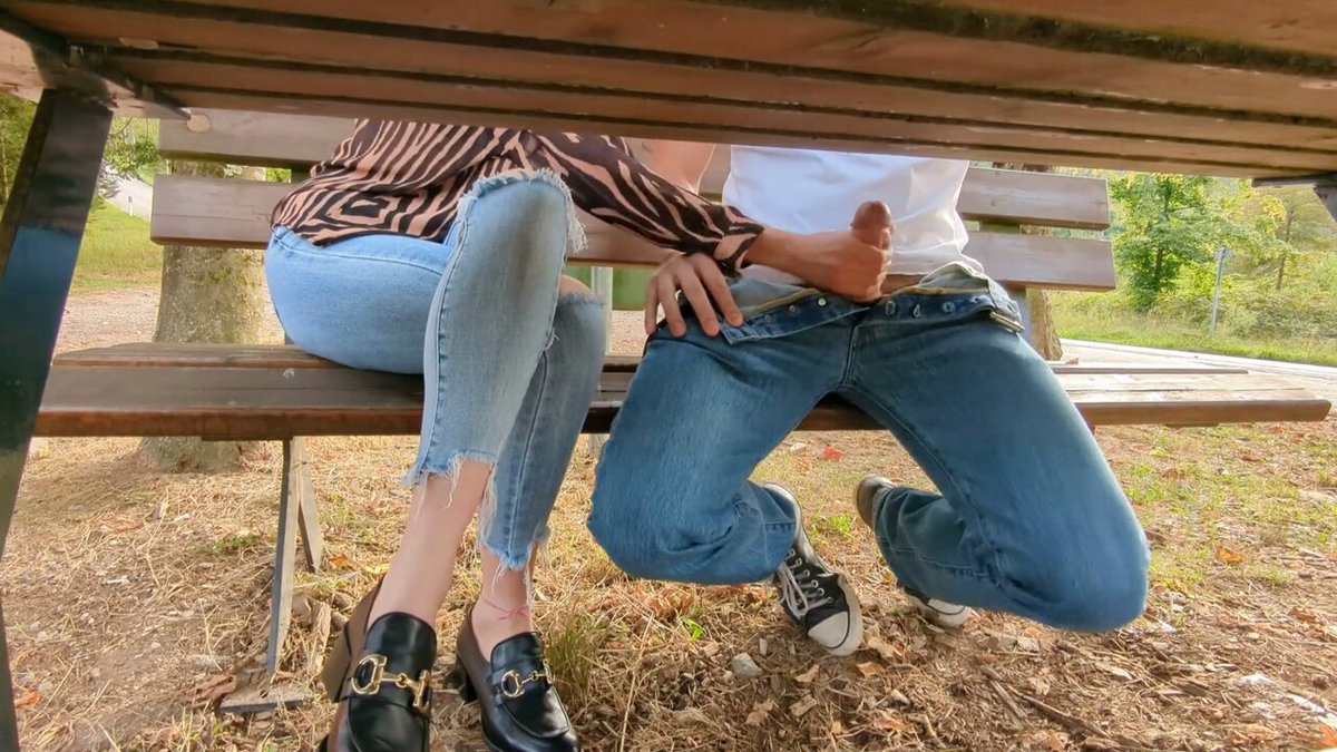 Video oleh @RuinedOrgasmV