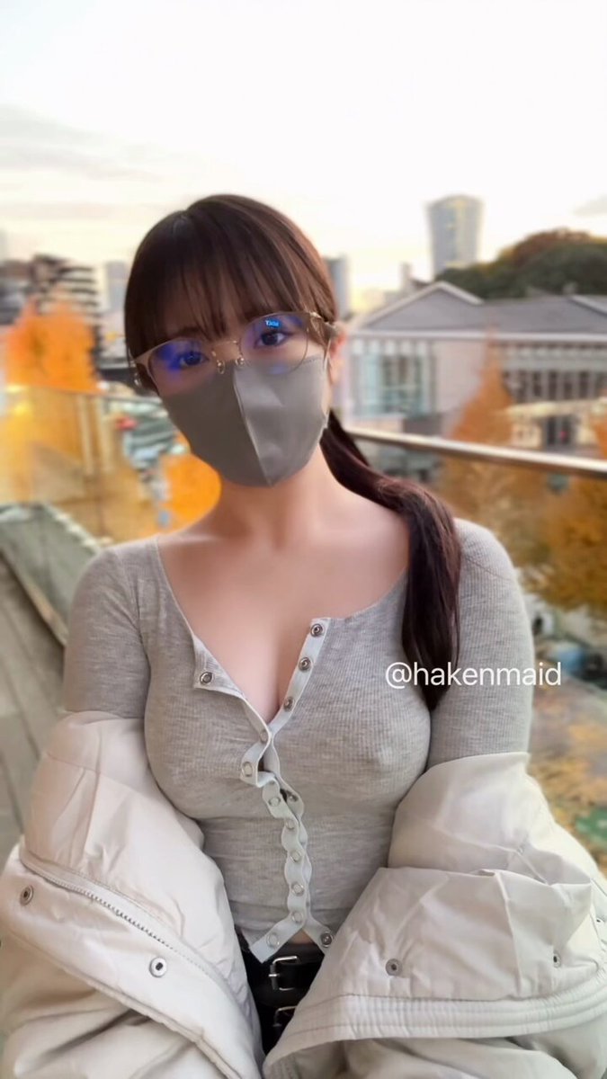 人肌恋しくなってきたね。おっぱい揉む？ https://t.co/DYN7AQpxBp