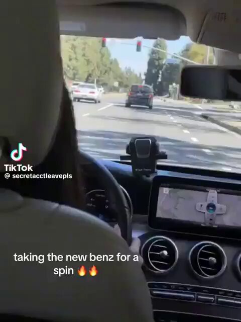 she had 3 business days to brake 😭 