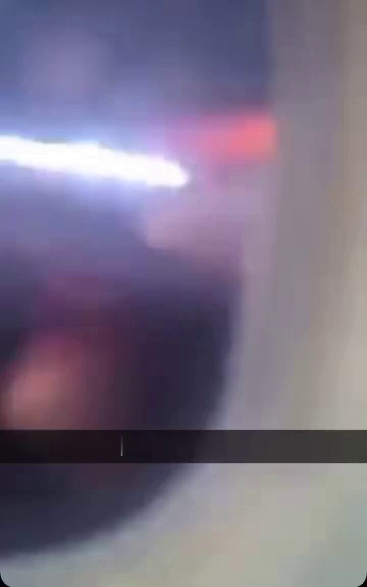 [爆卦] 加拿大班機起落架損壞 機翼刮跑道（影