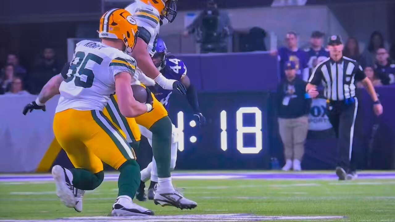 Edgerrin Cooper’s disputed offside call wasn’t merely a 5-yard infraction, It effectively cost three points in the Packers’ narrow two-point defeat against the Vikings. hh