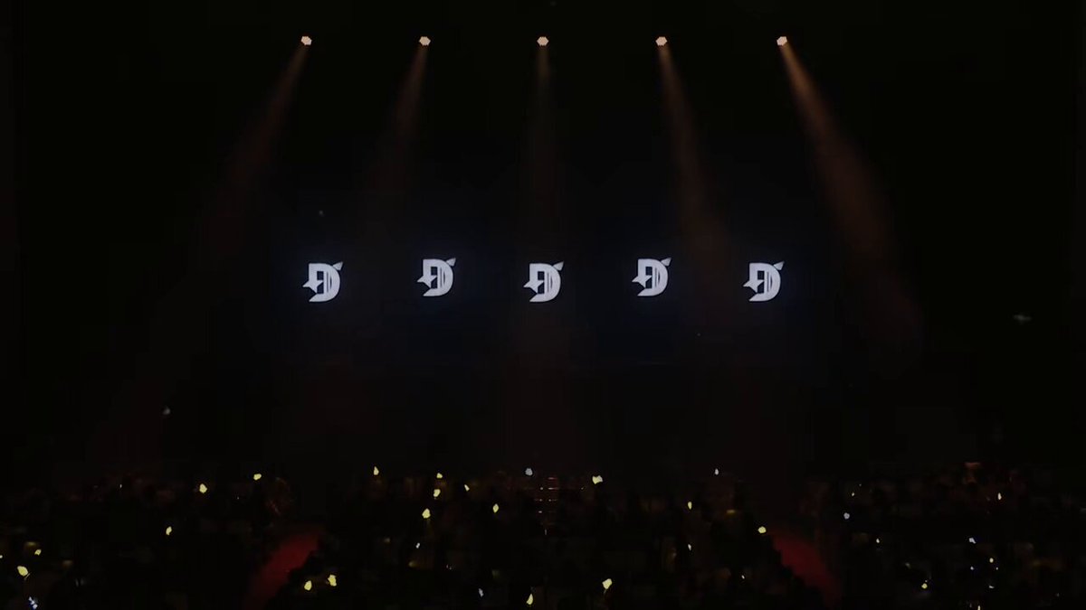 DOBERMAN INFINITY スタジャン XL HERELIVE 2021 DOBERMAN INFINITY 「D.X」（2025-01-15 ALBUM） | LDH Records