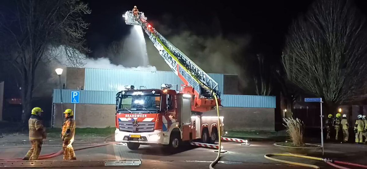 Grote brand uitgebroken in Heukelum