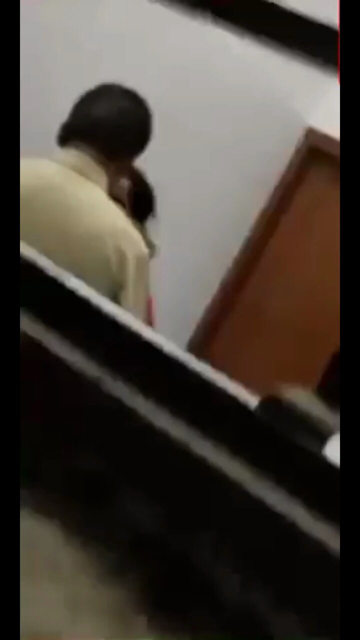 @MeghUpdatess video Tweet