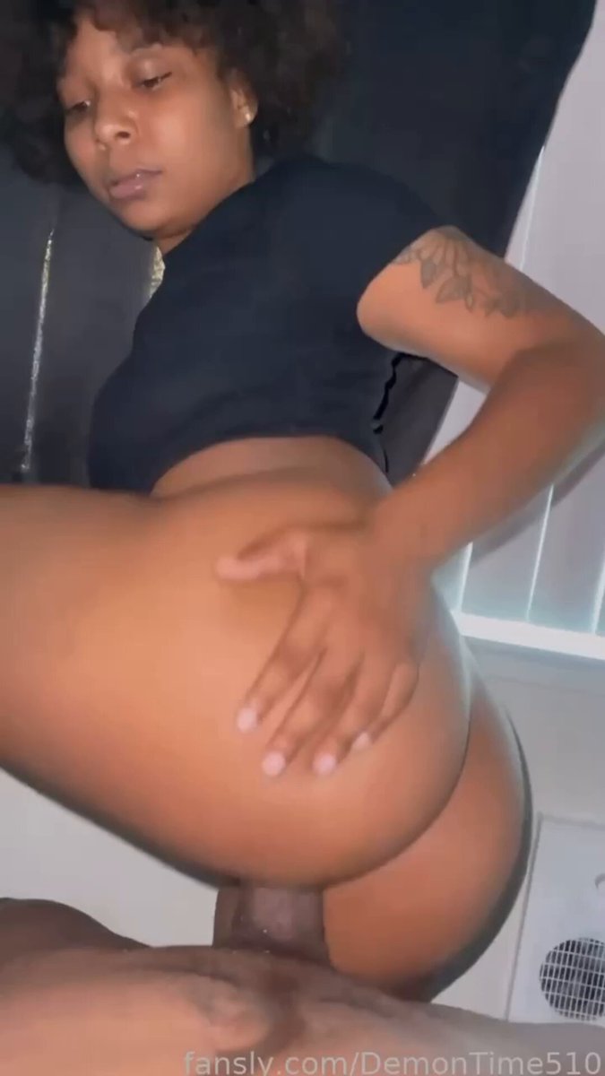  - Video by Wet Dreams May Cum (@blackpornrts)