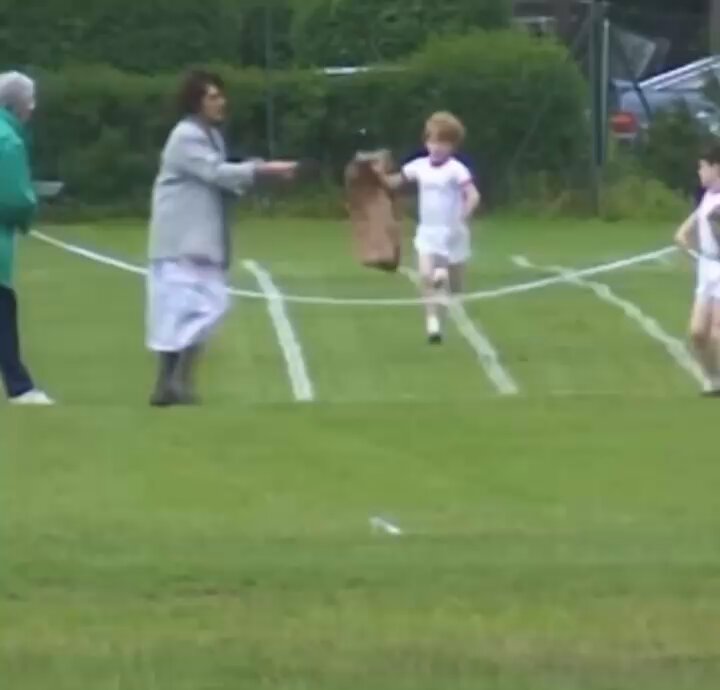 That time Princess Diana broke royal protocol for her sons by participating in their schools Mother's Day race 🥺❤️ 