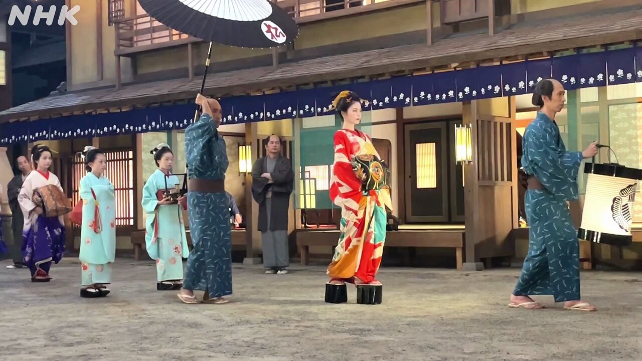 NHK大河ドラマ　べらぼうの世界✨花魁道中✨紬洒落訪問着と袋帯のセット　落款入 NHK大河ドラマべらぼうの世界✨花魁道中✨紬洒落訪問着と袋帯のセット