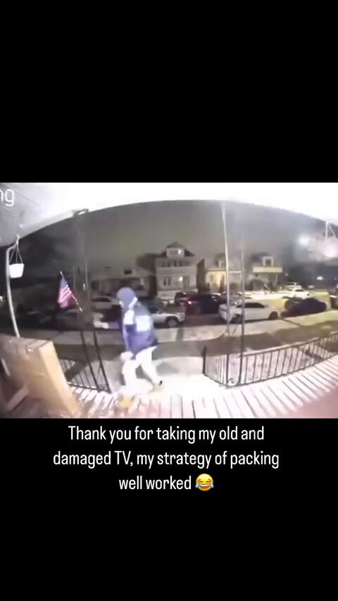 How to be a thief and an idiot at the same time. 