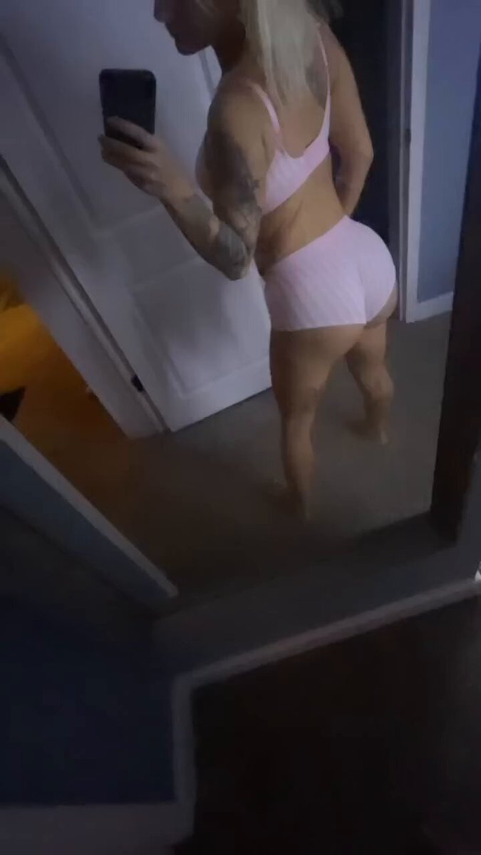 @BrattyBlonde98s video Tweet