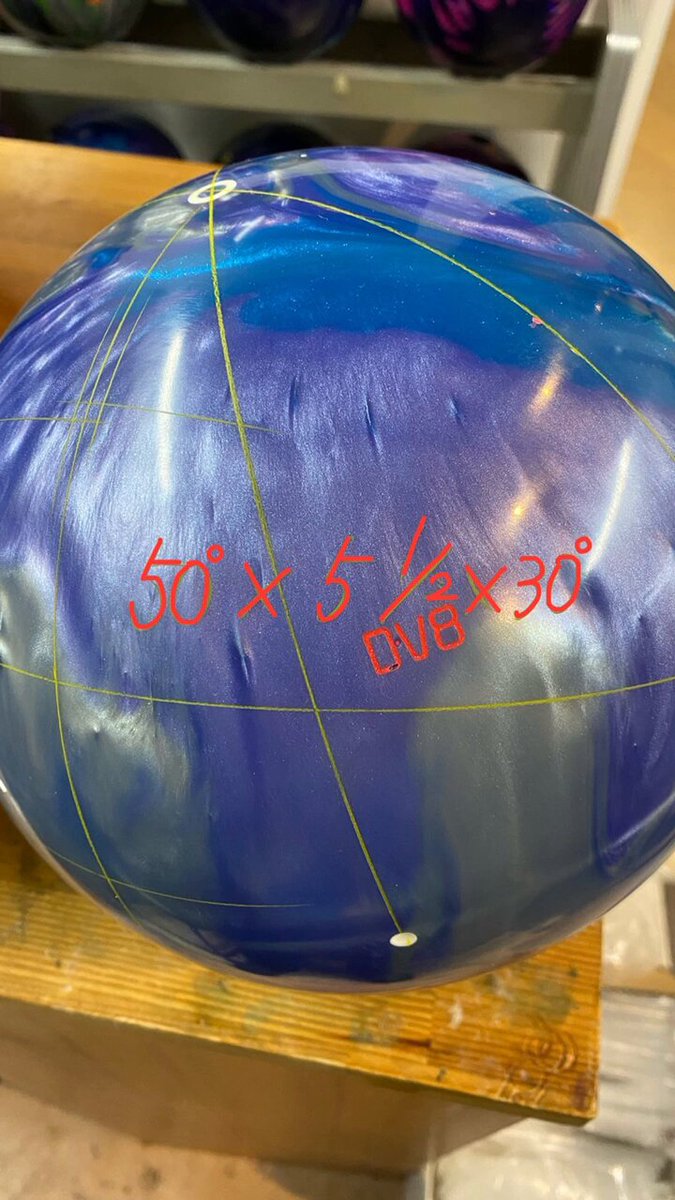 ふ*う様 【新品未使用】コリジョンディザストラス　15ポンド 普通じゃないから誰もがストライク量産！ DV8 コリジョン ディザ